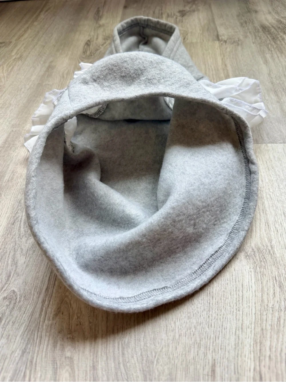Nap Queen - Grey Hooded Pet/Dog Top Shirt w/ Gold Crown & White details - Small